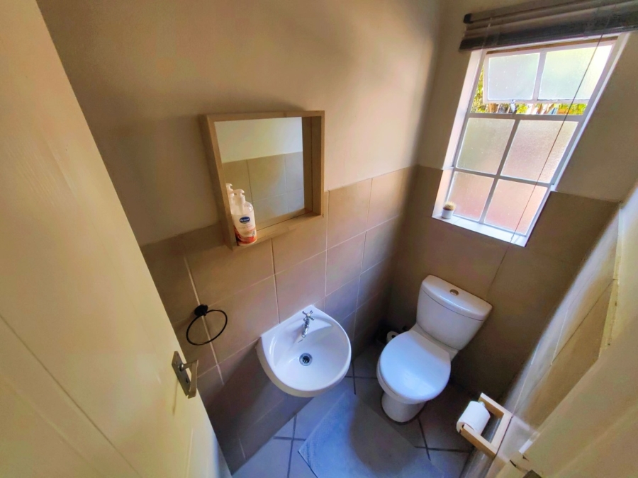 2 Bedroom Property for Sale in Potchefstroom North West